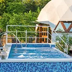 Σπίτι διακοπών Planetarium Kaštel Novi